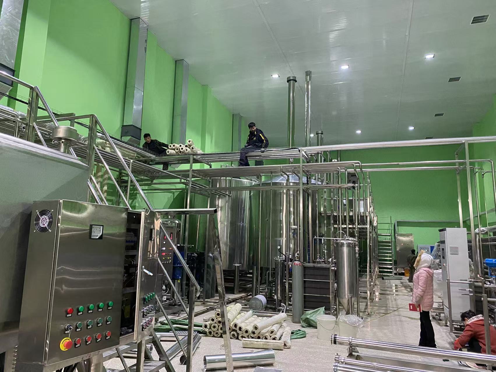 巴马精酿啤酒设备厂—精酿啤酒设备制造：传承工艺与创新科技的交融